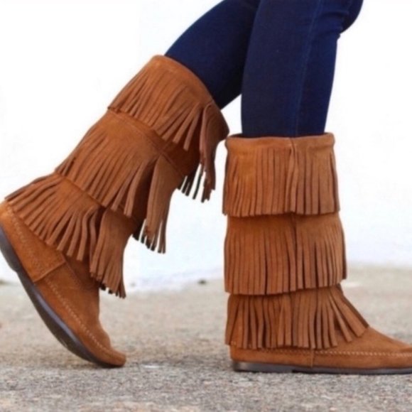 MINNETONKA Brown Suede Three Layer Fringe Boots - Picture 1 of 12